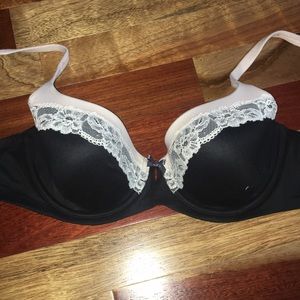 Victoria's Secret bra
